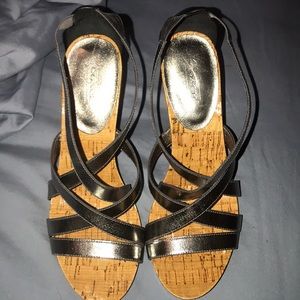 Coach size 71/2 strapping heels, great condition